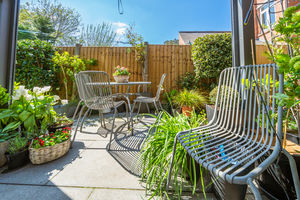 GARDEN- click for photo gallery
